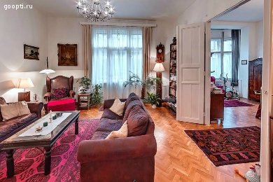 Четырёхкомнатная квартира в г. Будапешт, Венгрия.