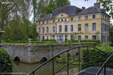 Дом во Франции, Париж, 8 комнат, 1200 м²