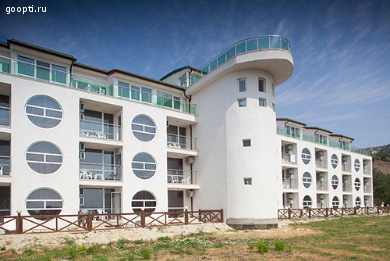 Продается двухкомнатную квартиру на берегу моря, Болгария